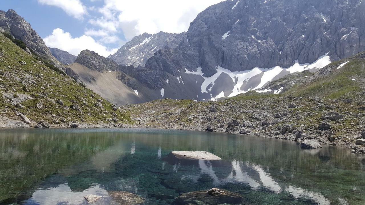 Haus Guem Daire Ehrwald Dış mekan fotoğraf